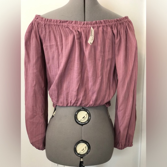 NWT Aeropostale Mauve Billow Sleeve Blouse - Picture 5 of 9